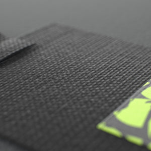 VOLT elastic wrist wraps, Original (lime print), close-up of the elastic knit #Original