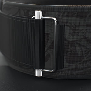 VOLT IronBelt 4" weightlifting belt, BlackEdition (grey print), close-up of the steel roller buckle #IronBeltBlackEdition